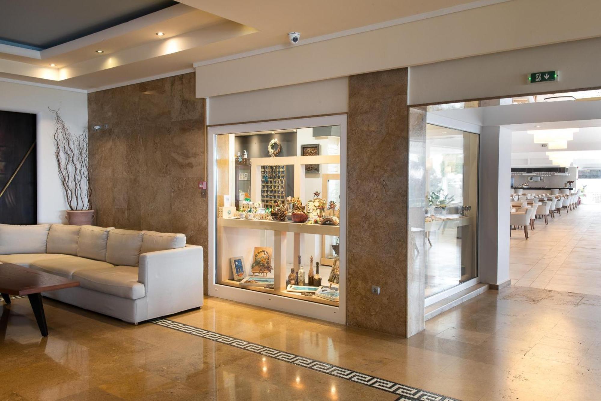 Resort Alexandros Palace