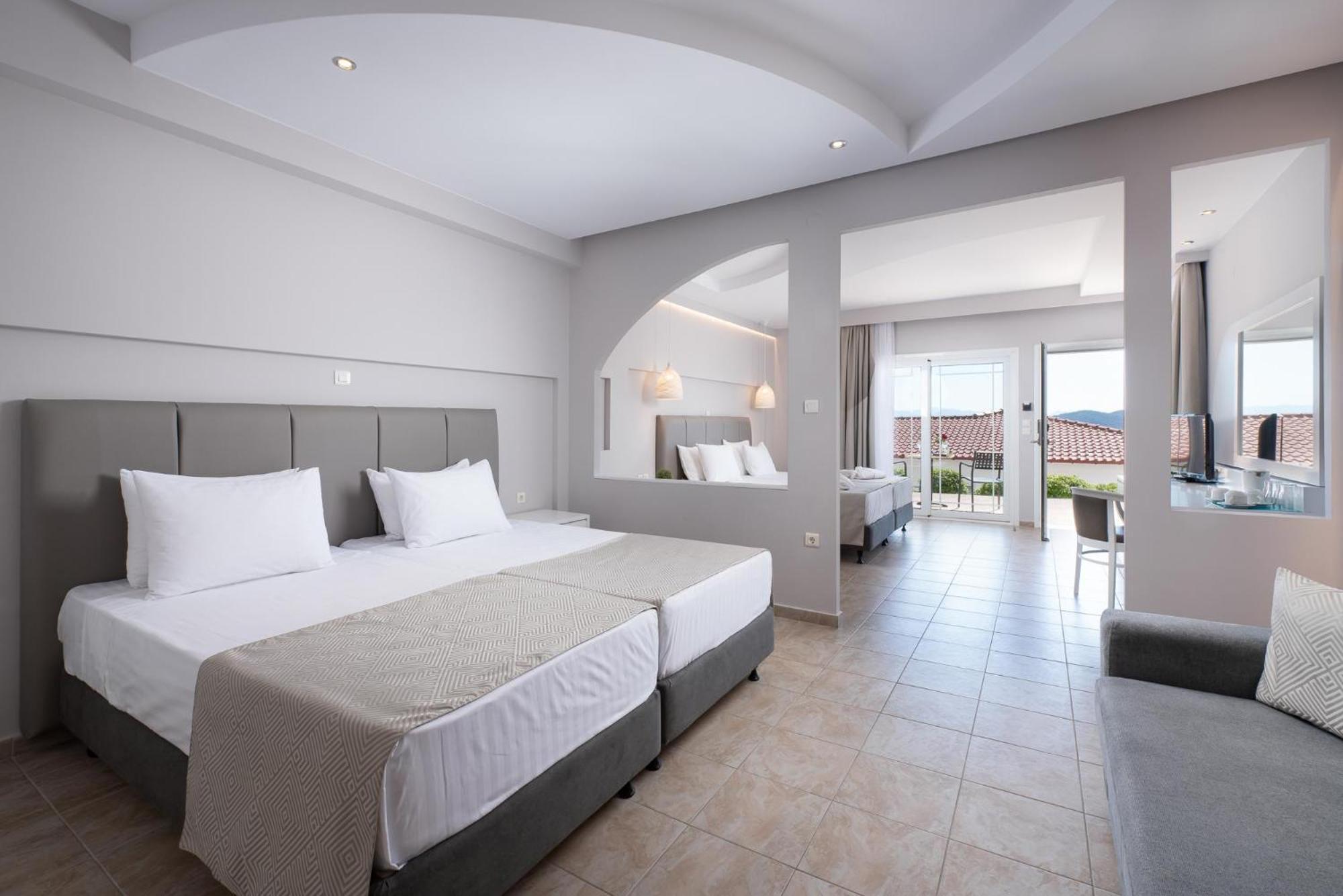 Alexandros Palace 5* Ouranoupoli
