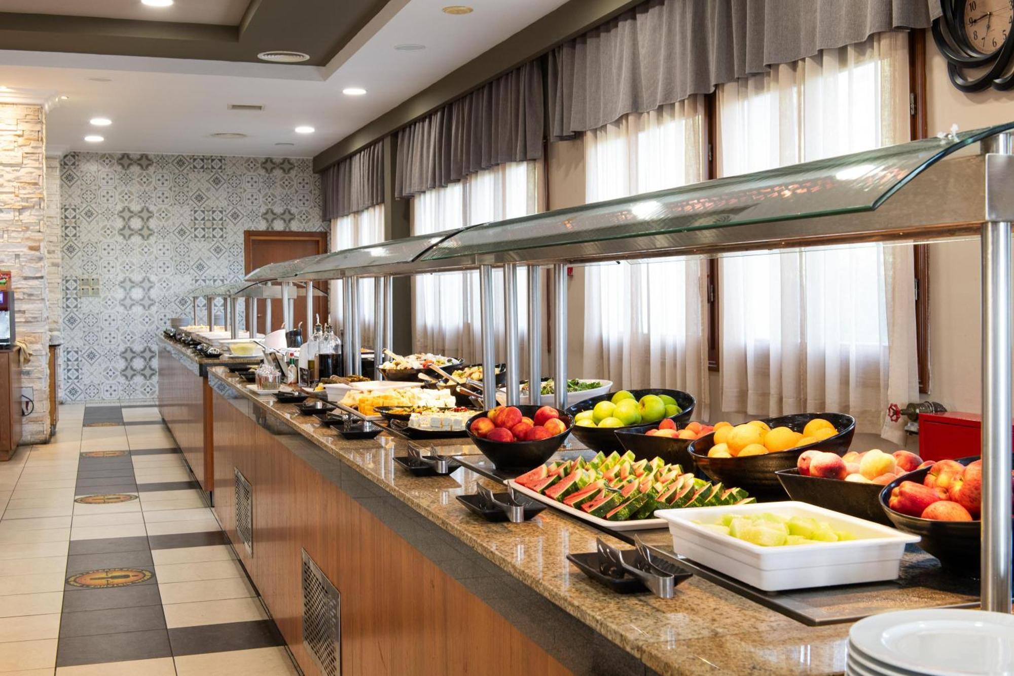 Alexandros Palace Resort 5*