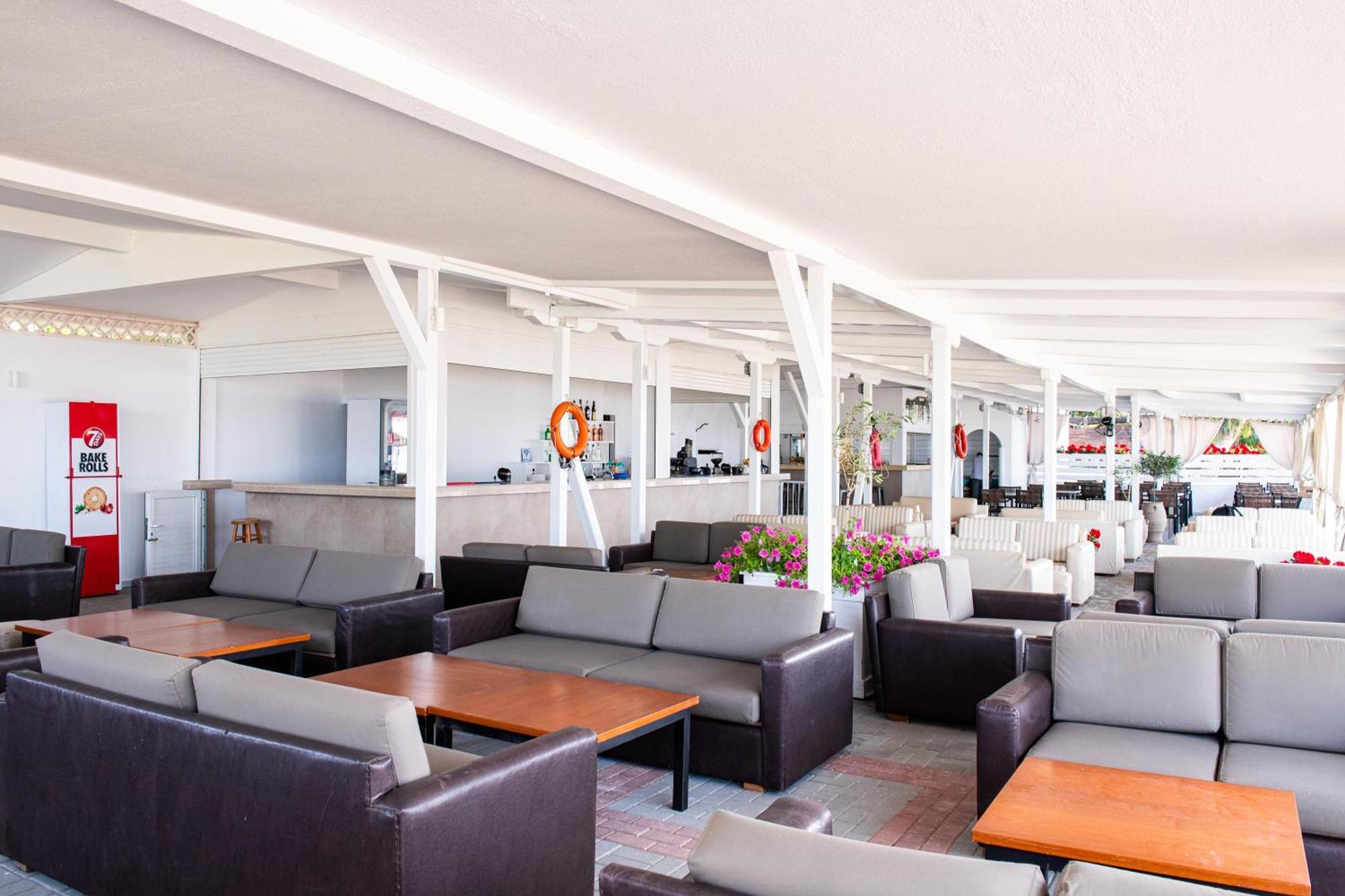 Alexandros Palace 5* Ouranoupoli